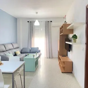 Apartamento Entero A 10 Minutos En Coche De Sevilla Centro, Camas